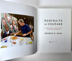 Portraits of Courage, George W Bush 2017 HCDJ 1st ed 1st print w Mylar, Like new