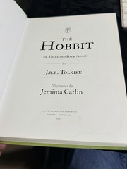 J.R.R. Tolkien The Hobbit: Illustrated Edition HC Illus HarperCollins 2013