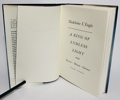 A Ring of Endless Light Madeleine L’Engle 1980 First Edition First Print HC$DJ