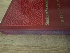 Studies in Ancient Society (Past & Present S.) Finley, M. I.: