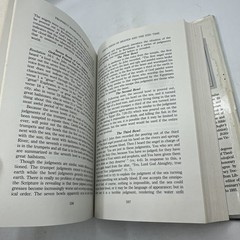The Prophecy Knowledge Handbook: All the Prophecies of Scripture Explained 1984