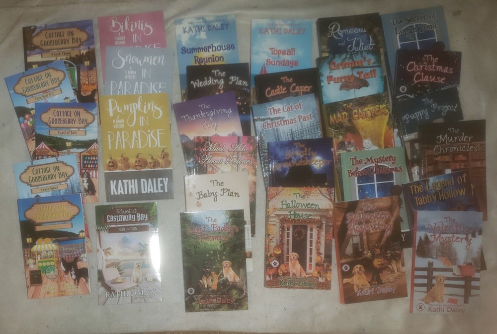 Lot 31 Kathi Daley mysteries sc books VGC