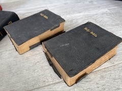 ✝️ National Bible Press Holy Bible Old & New Testament Pronouncing Red Letter