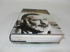WW II Great writer & war correspondent „PAPA HEMINGWAY: A PERSONAL MEMOIR”