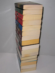 Lot of 16 paperback books by Kay Hooper – Bishop Special Crimes Unit & more