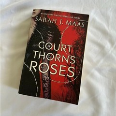 A Court Of Thorns And Roses Sarah J. Maas Paperback Oop