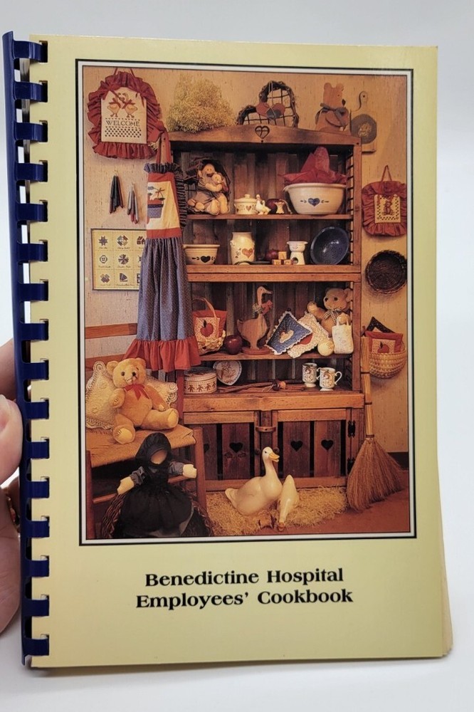 Benedictine Hospital Cook Book Paperback 1990 • 109 pages • Kingston, NY