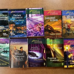 Love Inspired Suspense PB Lot of 32 Virginia Smith, Roxanne Rustand, Sharon Dunn