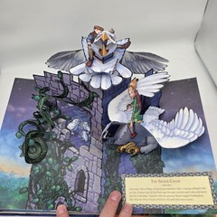 The Chronicles Of Narnia Pop-Up Book C.S. Lewis Robert Sabuda 2007