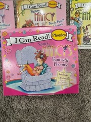 HarperCollins I Can Read Fancy Nancy Fantastic Phonics 12-Book Box Set 2013