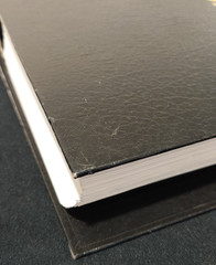 Hendrickson Holy Bible NLT Center Column Reference Ed. 2020 Loose Leaf 3-Ring