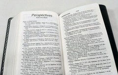 NIV Trimline Bible 1984 Zondervan Blue Bonded Leather Snap Flap Red Letters