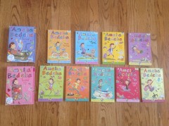 AMELIA BEDELIA 1-9 Chapter Books Lot by Herman Parish 2 Box Sets + 1 ~ VGC