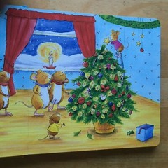 Deck the Halls illustrated by Veronica Vasylenko (Board Book)