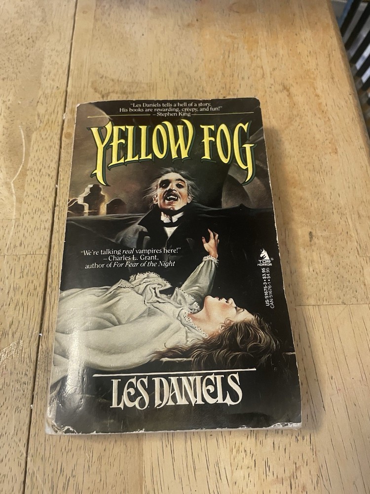 Yellow Fog By Les Daniels PB Tor Horror 1988