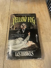 Yellow Fog By Les Daniels PB Tor Horror 1988