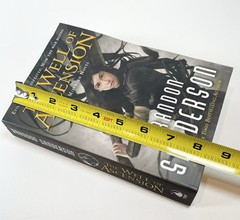 The Well of Ascension – A Mistborn Novel Brandon Sanderson Stated 1 St Ed 2014