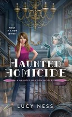 Haunted Homicide (A Haunted Mansion Mystery) – Mass Market Paperback – VERY GOOD