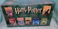 Harry Potter The COMPLETE SERIES JK Rowling Box Set Books & HOGWARTS NEW SEALED