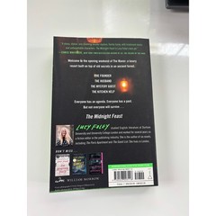 Paperback Book The Midnight Feast Lucy Foley Sprayed Edge Green