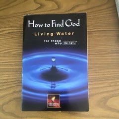 Faith & Leadership Book Bundle – Gary Goodell & New Living Translation (2 Books)