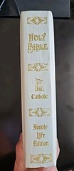 1996-97 THE NEW AMERICAN BIBLE Catholic Family Life Edition Leather Cover