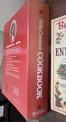 Lot of 10 Vintage Cookbooks Recipe Books Betty Crocker + Assorted Others
