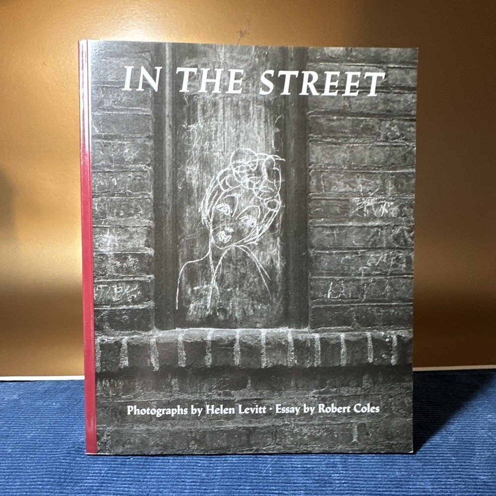 Duke Univ Press In the Street Helen Levitt/Robert Coles PB Illus 1995
