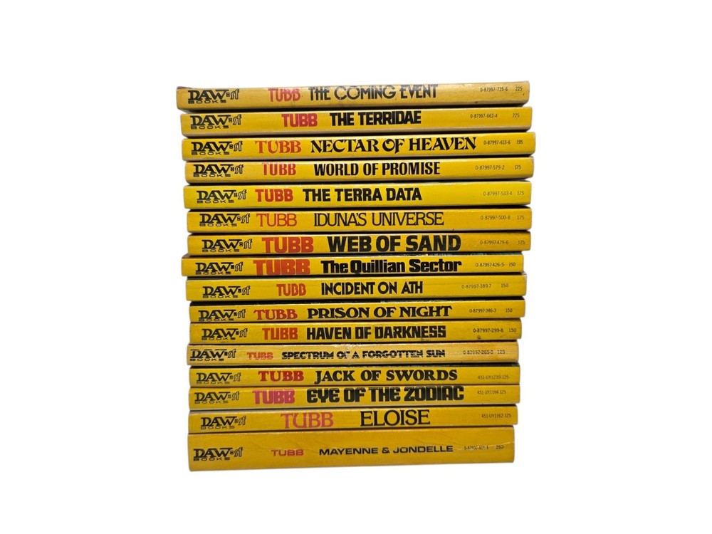 E.C. Tubb Dumarest of Terra Paperback Books Lot of 16 DAW FIRST PRINTING Sci-Fi