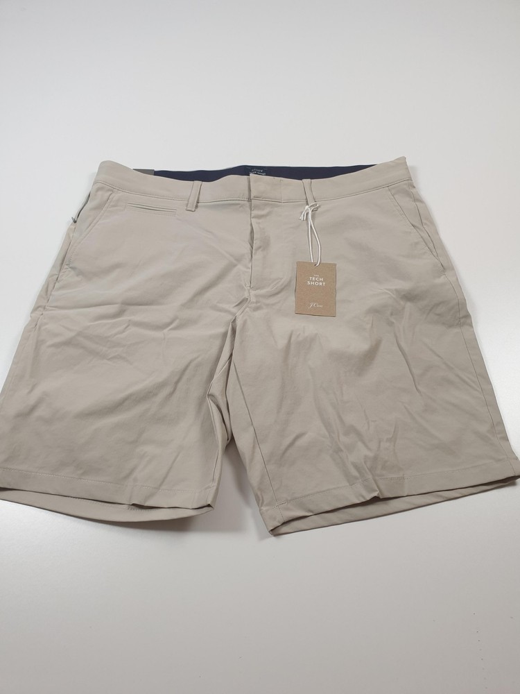 J Crew Shorts Mens 34 Beige Tech Short Stretch Golf Water Resistant UPF 50