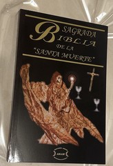 Libro Book Sagrada Biblia De La Santisima Muerte Bible Santa Muerte 184 Pages