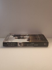 The Blind Side Michael Lewis Michael Oher Football Non-Fiction Book 10.3oz Good!