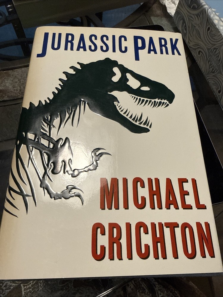 JURASSIC PARK – MICHAEL CRICHTON (HC/DJ 1990) First Edition 1st Printing
