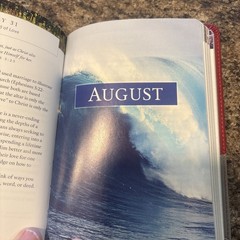 David Jeremiah Leather Bound- Moments W/ God, Strength for Today &