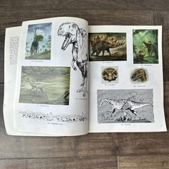 Jan Sovak Dinosaur CD-ROM & Book – 232 royalty-free designs for Macs & Windows