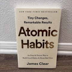 *Atomic Habits* Paperback by James Clear Build Good Habits & Break Bad Ones..