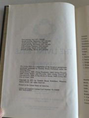 The Living Bible Paraphrased Tyndale First (1971) Edition Leatherette HC