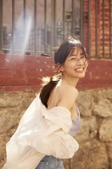 Minami Tanaka’s 1st Photobook 'Sincerely yours…’ Japanese Talent