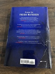 Intruder by Freida McFadden (2025, Hardcover) 1st Edition