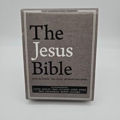 The Jesus Bible by Louie Giglio (2017, Hardcover) Gray Cloth Cover