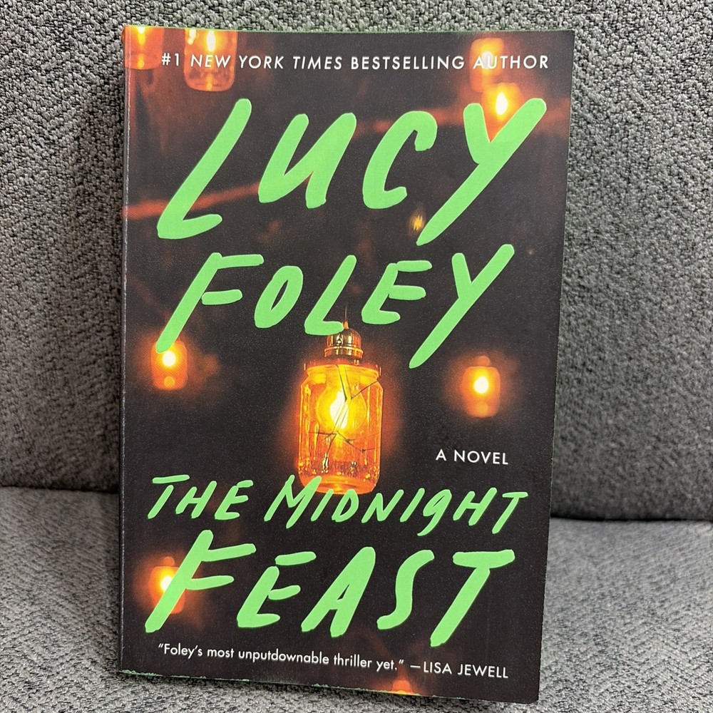 Midnight Feast : A Novel by Lucy Foley (2025, Trade Paperback)