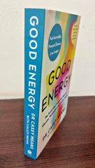 Good Energy by Dr. Casey Means NEW Paperback……..