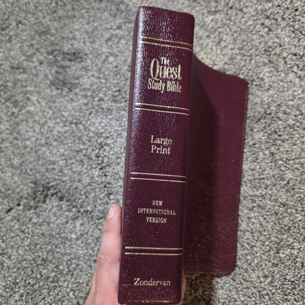 QUEST STUDY BIBLE Zondervan Genuine Burgundy Leather 1994 Thumb Index