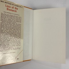 Loss Of The Bismarck Vice Admiral B.B. Schofield Naval Institute Press HCDJ 1972