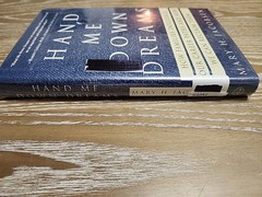 Hand-Me-Down Dreams: How Famil – VERY GOOD