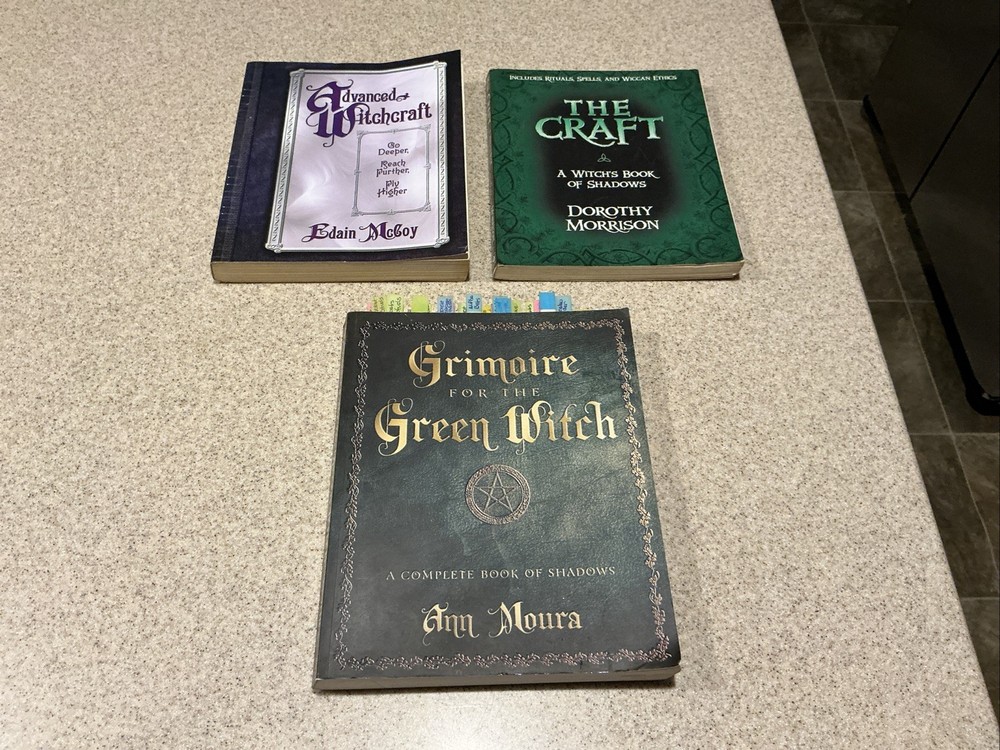 Lot Of 3 WITCHCRAFT Large Paperback Books Early 2000s Moura/McCoy/Morrison