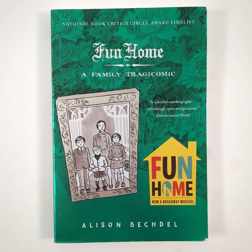 Fun Home Family Tragicomic Graphic Memoir Paperback Book Alison Bechdel 2006