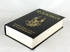 NECRONOMICON H.P. Lovecraft Commemorative Deluxe Leather Bound Hardcover *NEW*