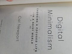 Digital Minimalism: On Living Better with Less Technology – Hcdj