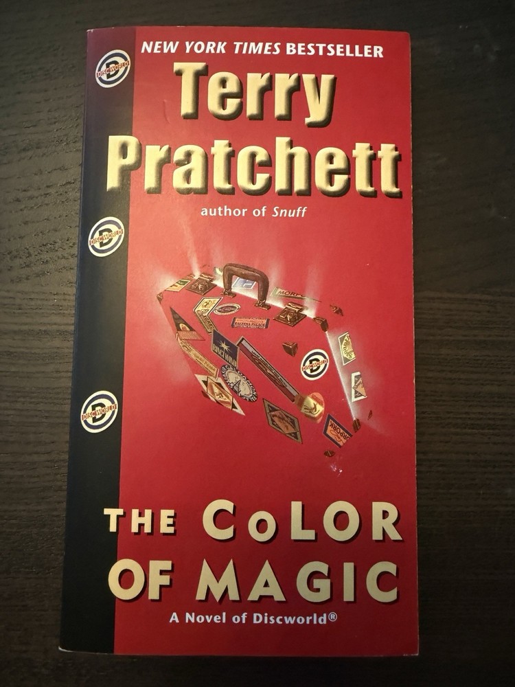 Color of Magic : A Discworld Novel by Terry Pratchett (2013, Mass Market)